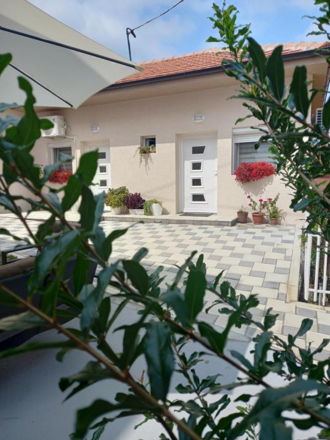 Leda Apartmani Смедерево Екстериор снимка