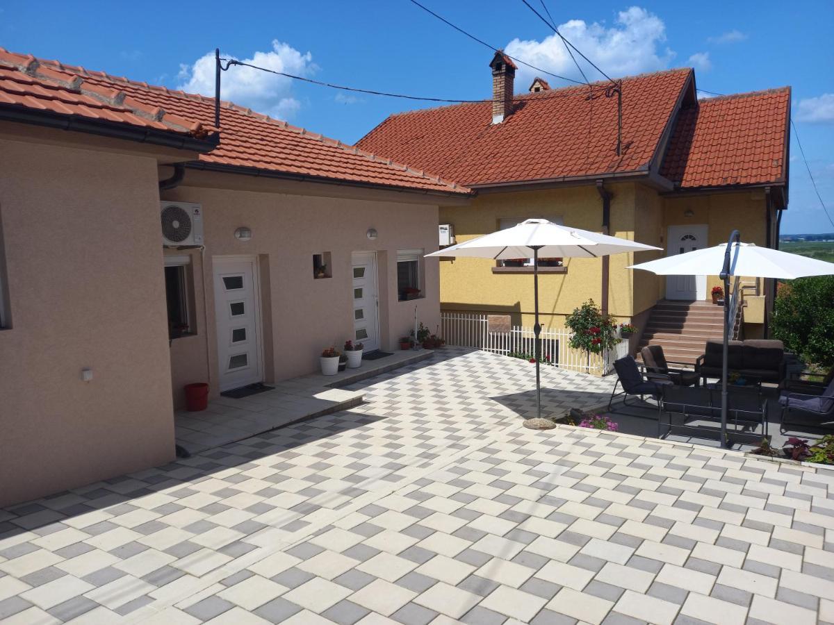 Leda Apartmani Смедерево Екстериор снимка